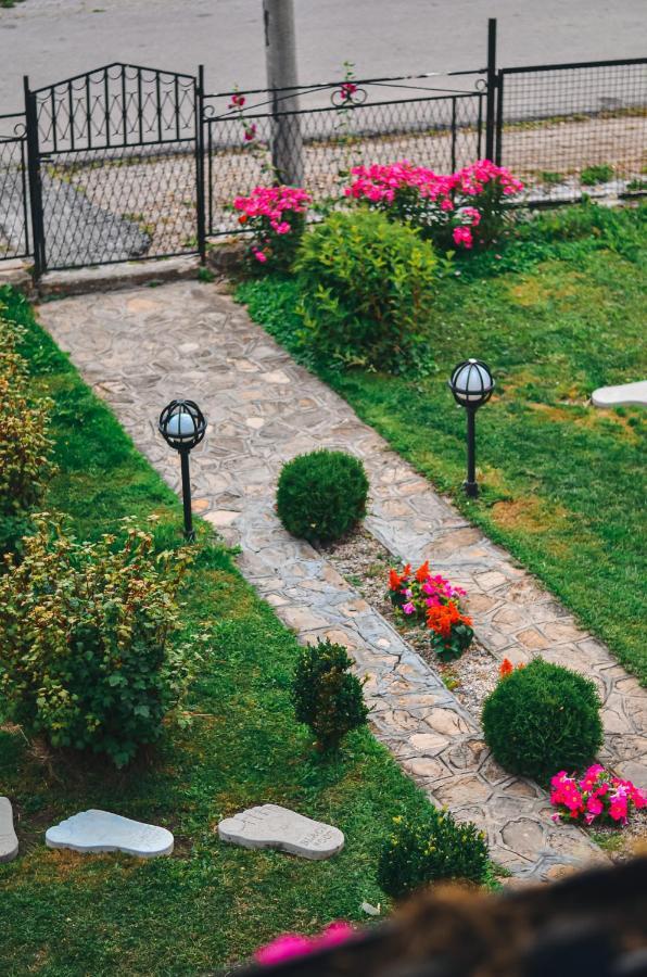 Vila Petunija Sjenica Bagian luar foto