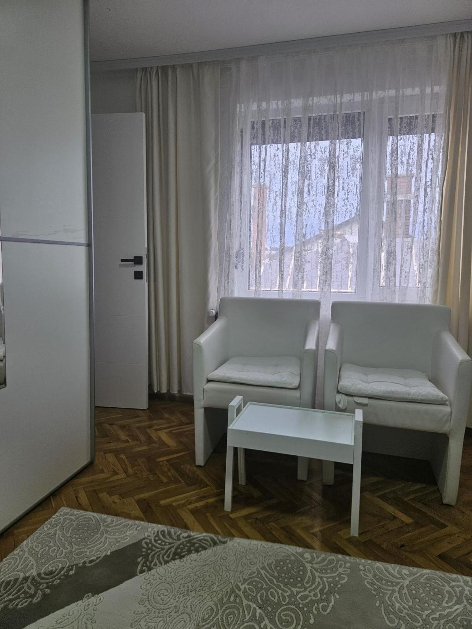 Vila Petunija Sjenica Ruang foto